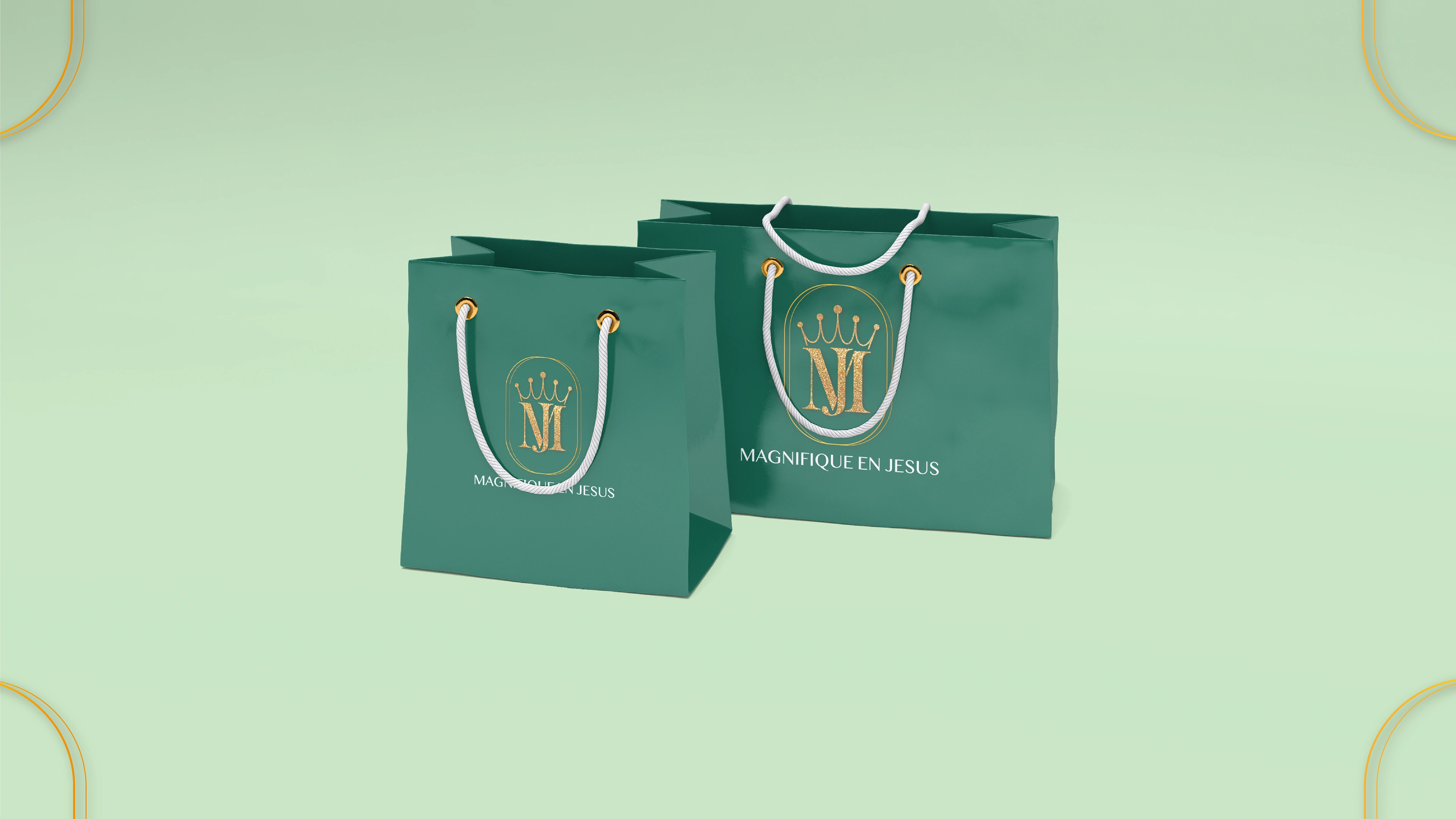 Shopping bag representing the brand 