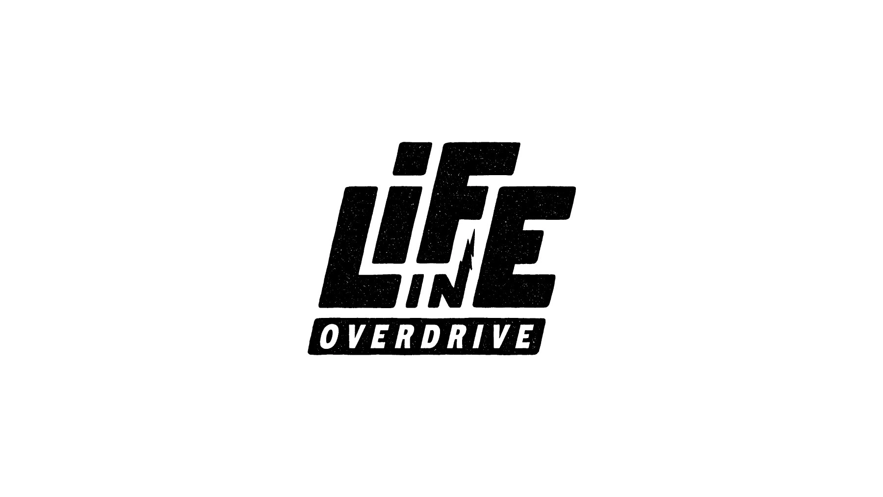 We honed in on the direction Brianna liked best, continued to refine, and ultimately landed on this mark for the logo.