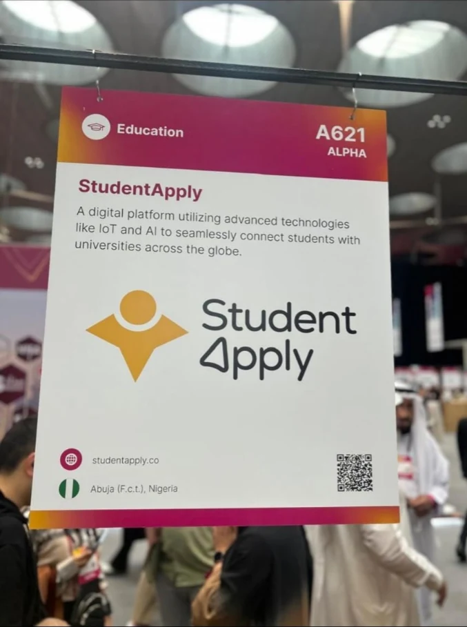 Live Exhibition in Dubai