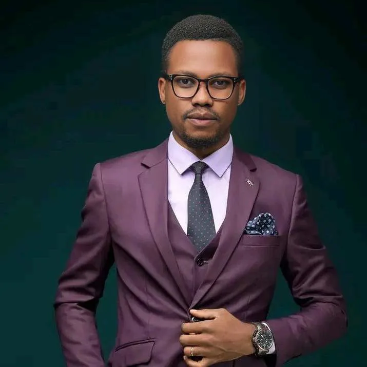 Emmanuel Aderemi's avatar