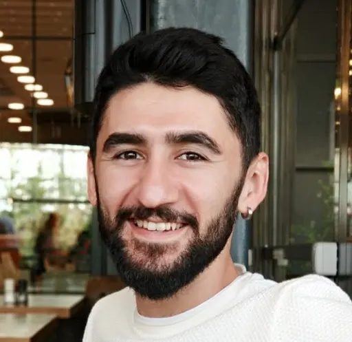 Safak Otur's avatar