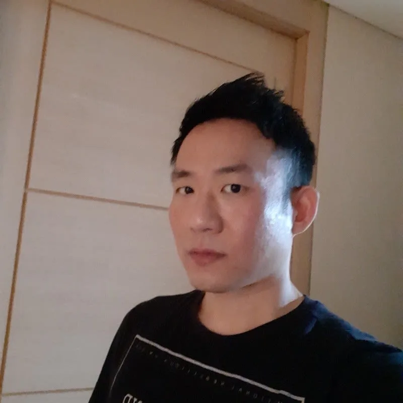 Michael Song's avatar