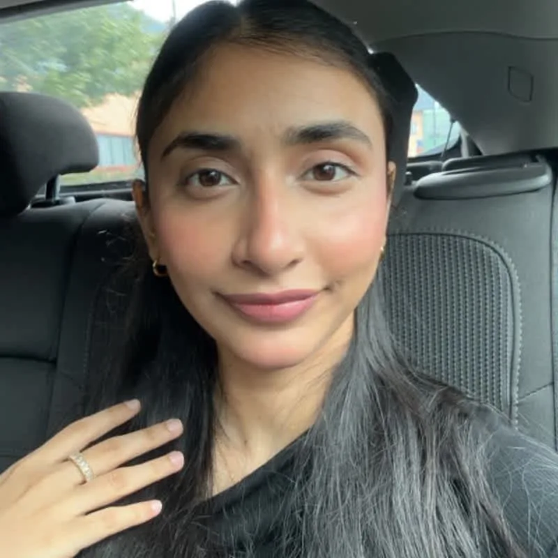 Navneet Kaur's avatar