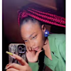Lawrencia's avatar