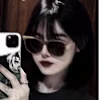Iqra's avatar