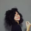 Maria Letícia's avatar