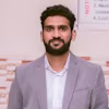 Zeeshan Akram's avatar