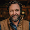 Alan Houser's avatar