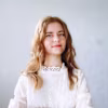 Olena's avatar