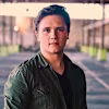 Andrew Pickett's avatar