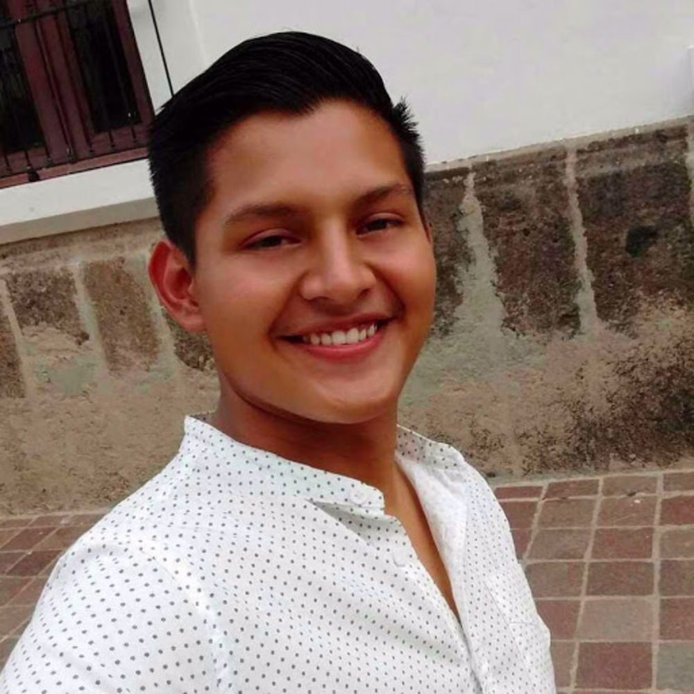 Valente Flores
