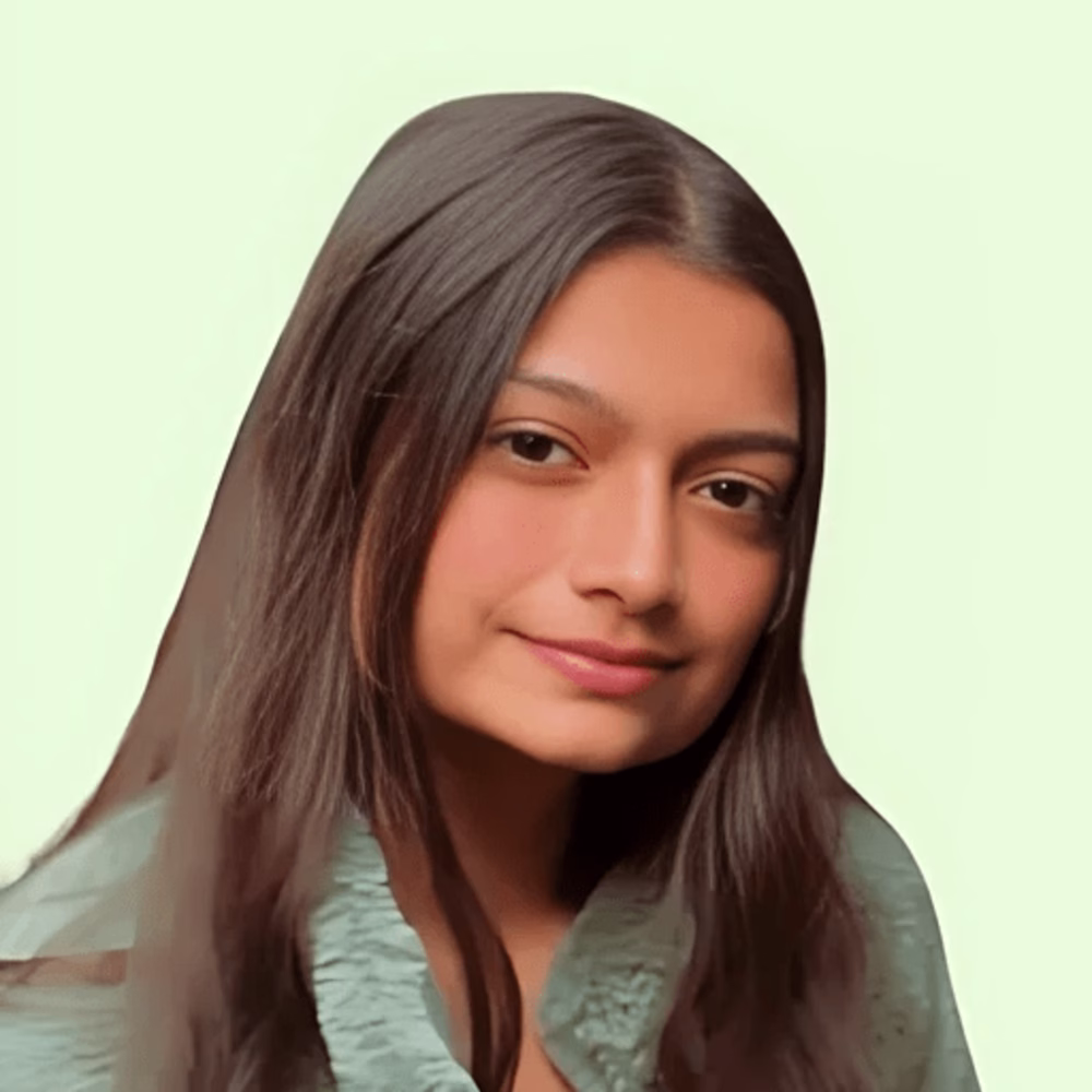 Ayushi  Yadav