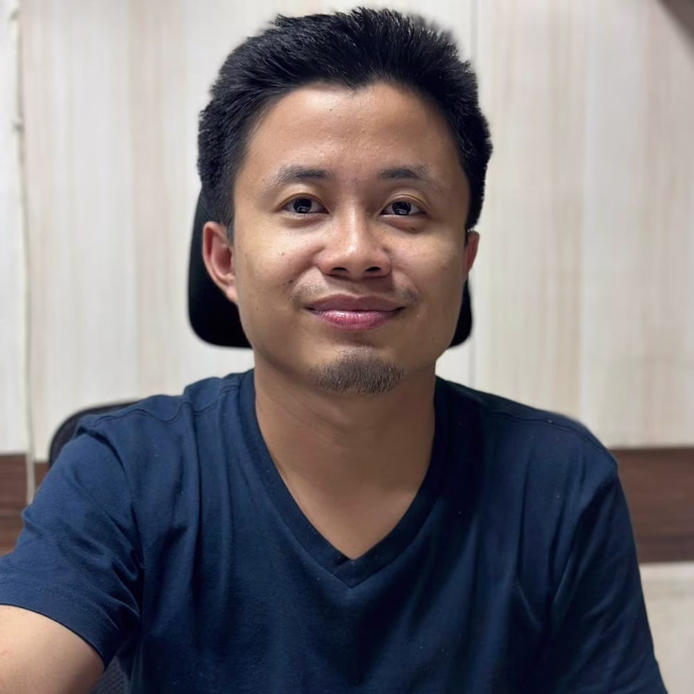 Lalvikas  Luwang