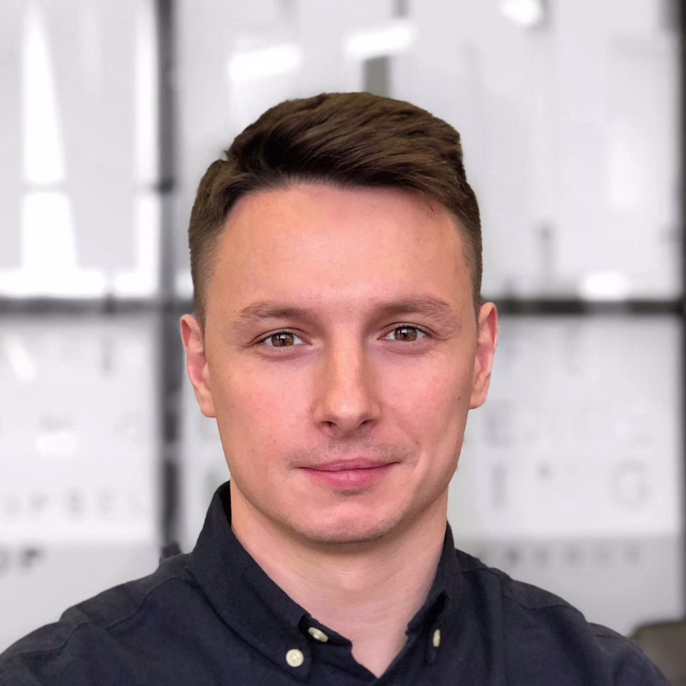 Alex  Mamaev