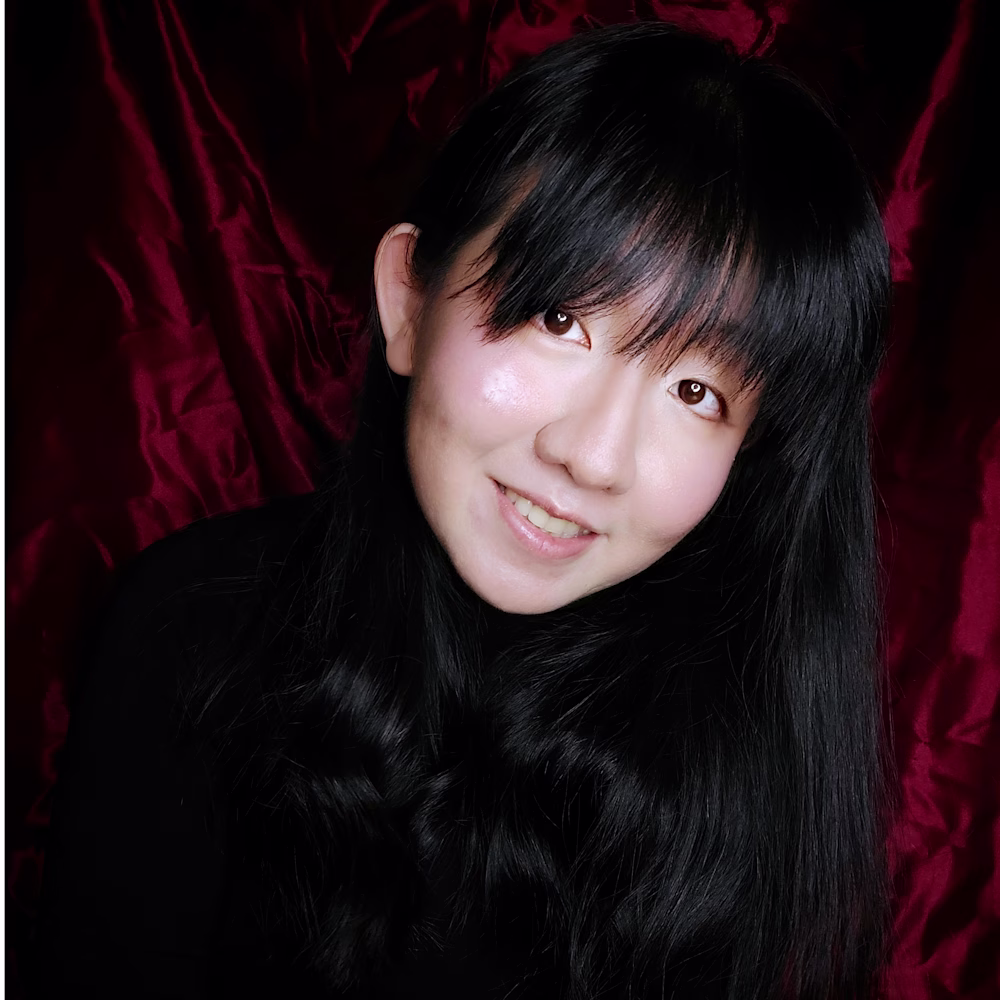 Monica Hutama