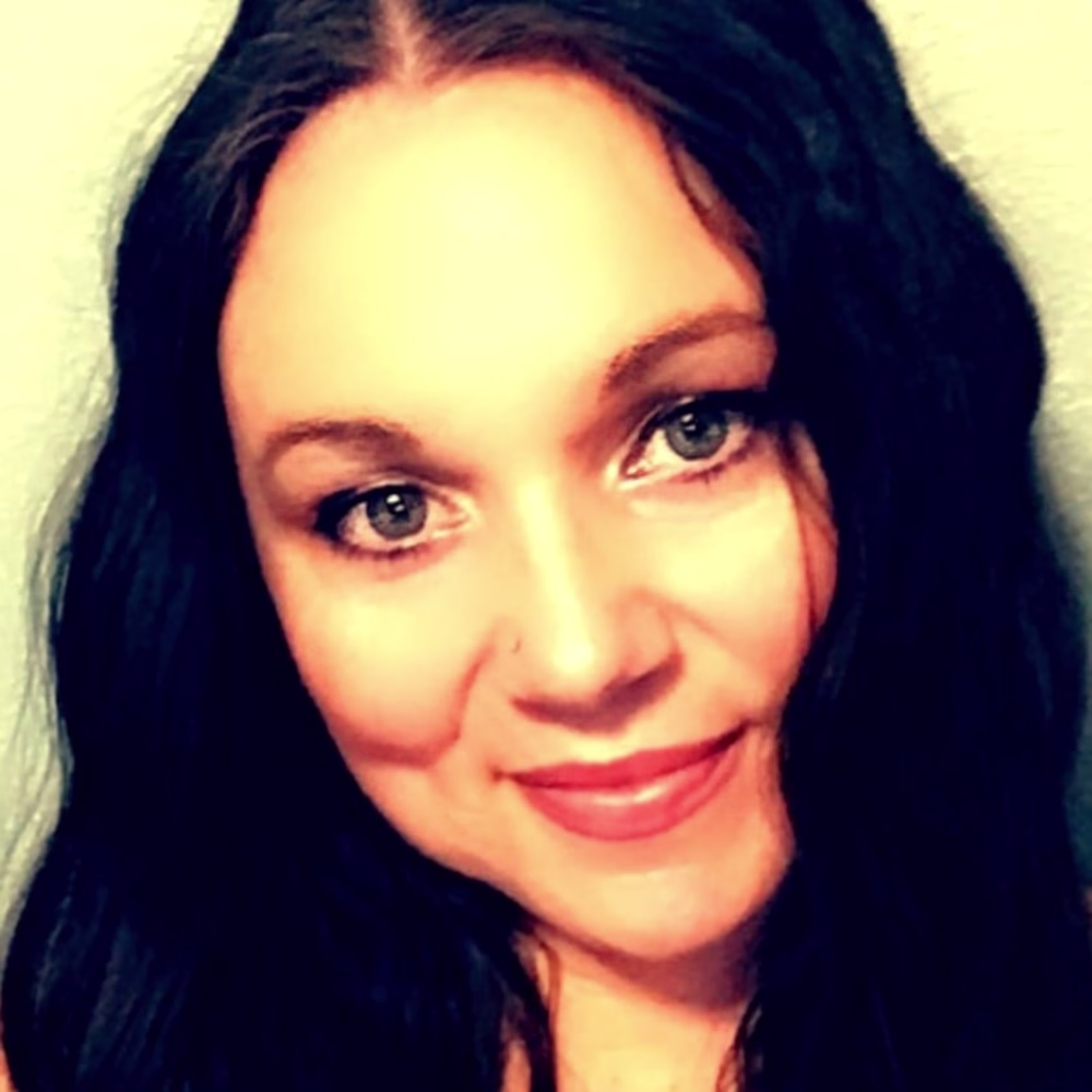 Andrea Miller