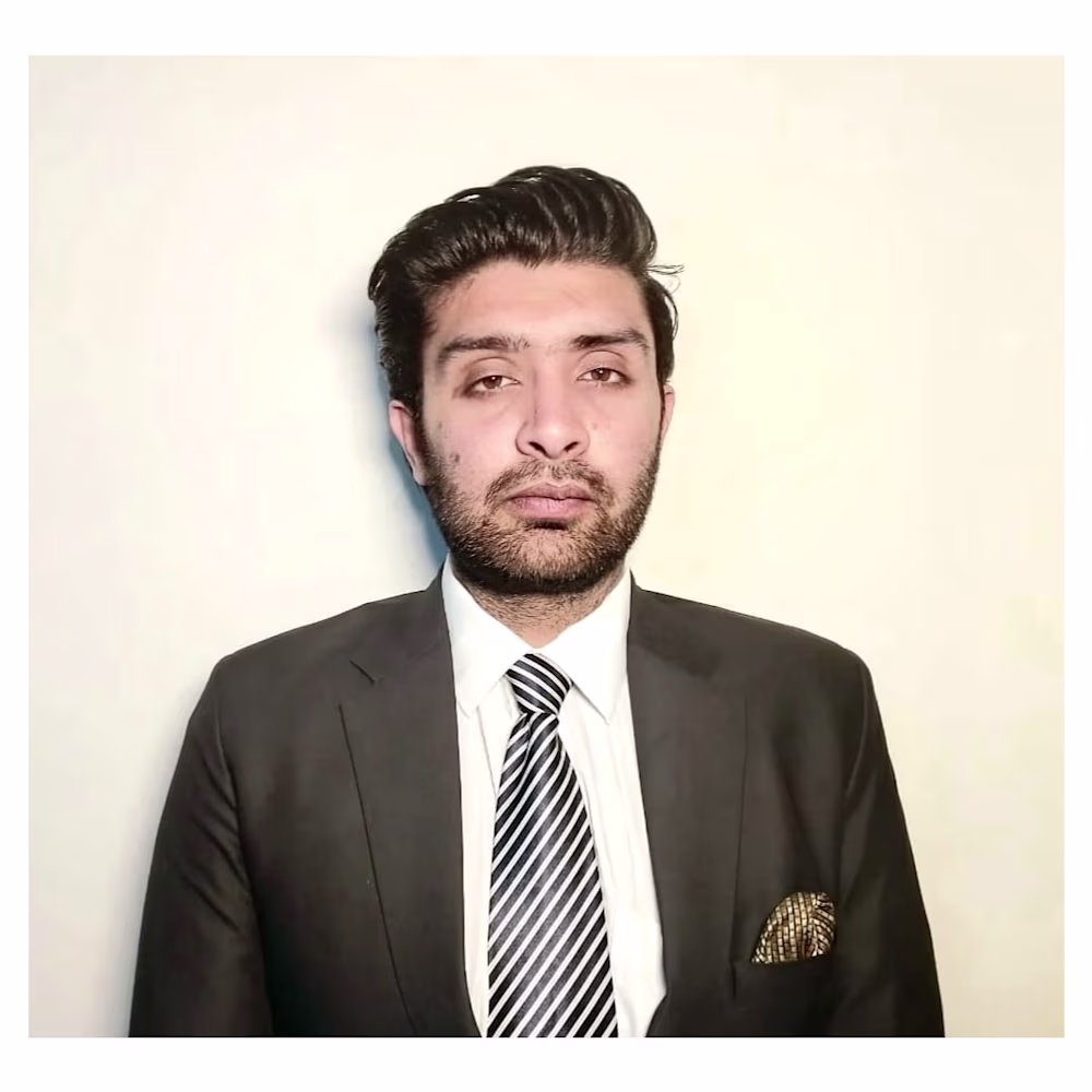 Far yab  Akram
