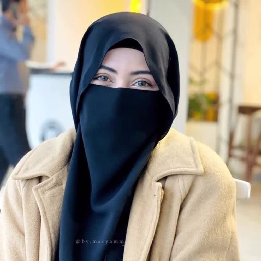 Hamna  Aziz 