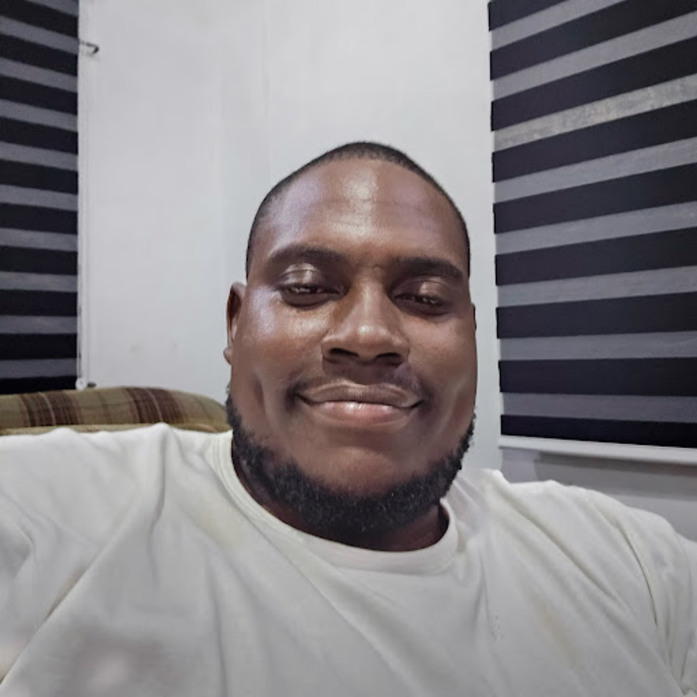 Igwe Kenneth 《Framer Dev》