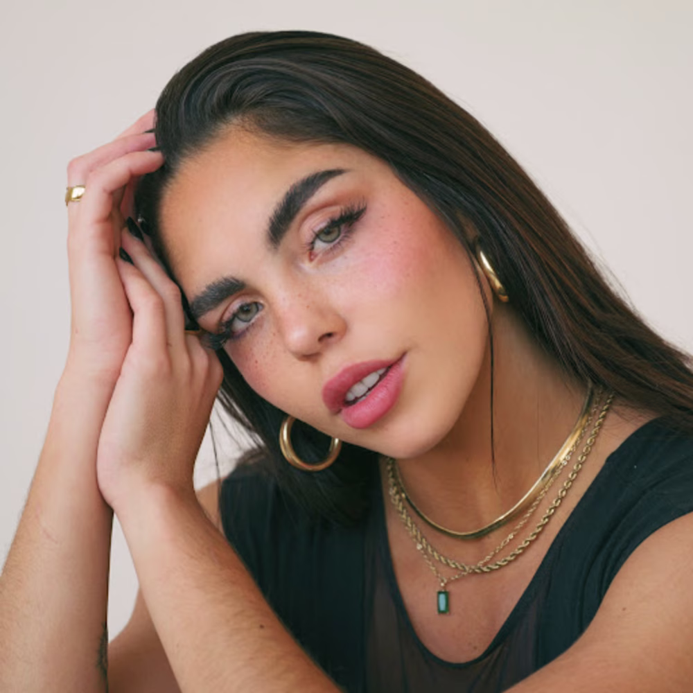 Alex Mara