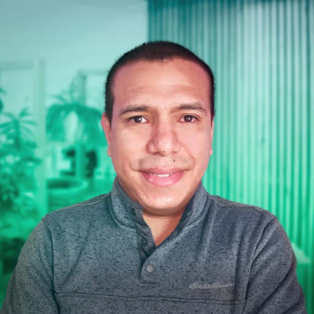 Yoimer Román