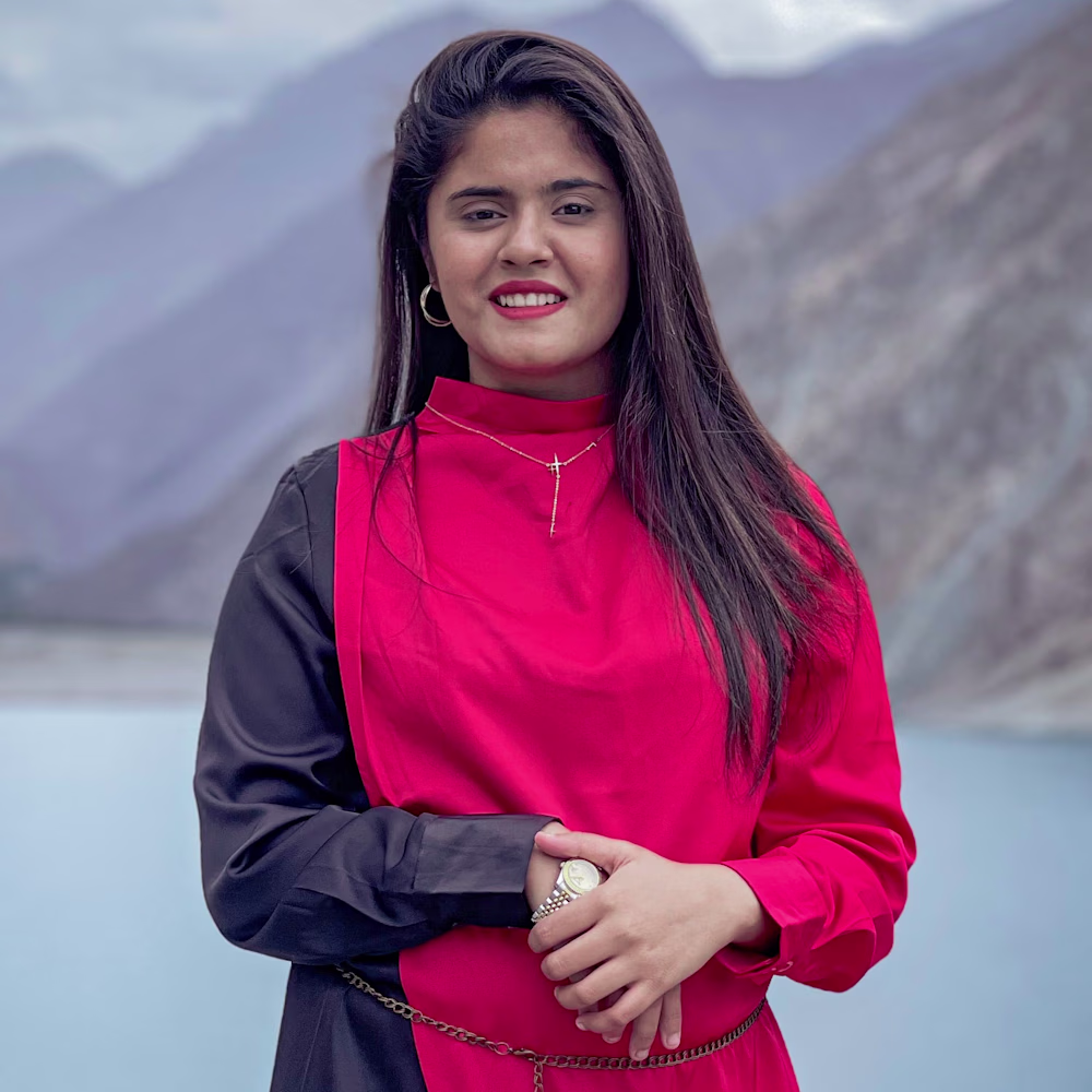 Momina Noor