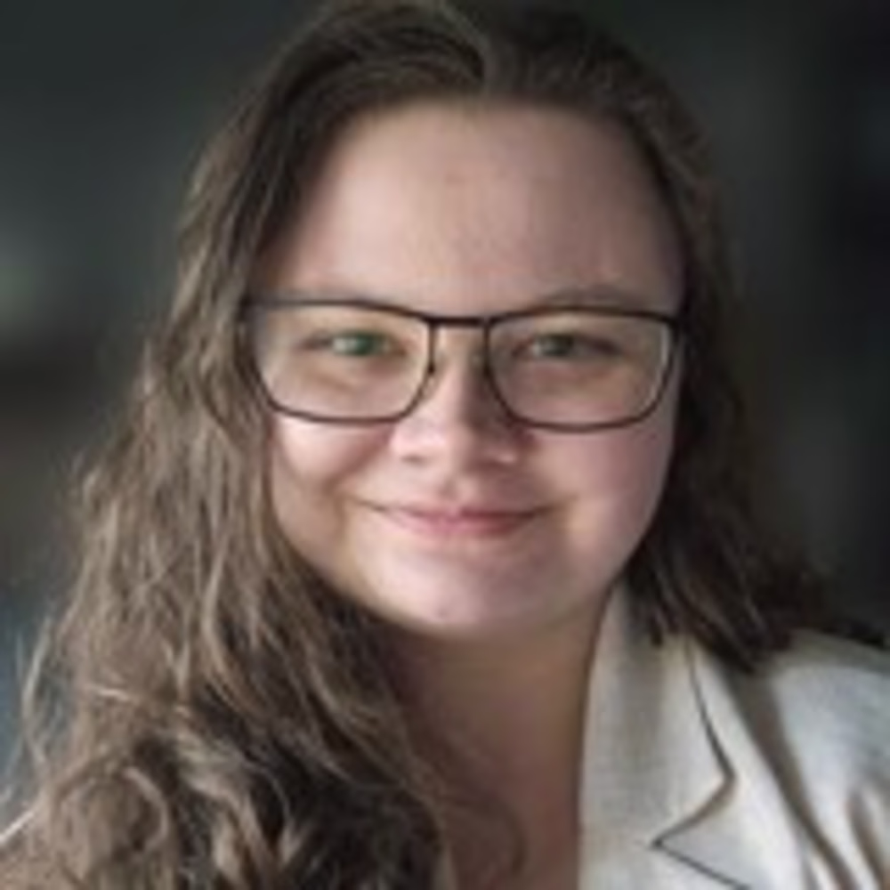 Amy Houweling