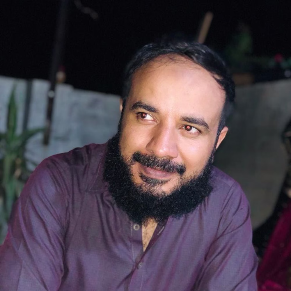 Tahir  Masud 