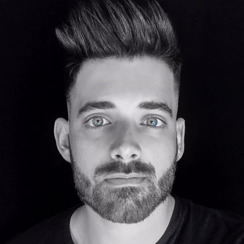 Daniel  Galarza