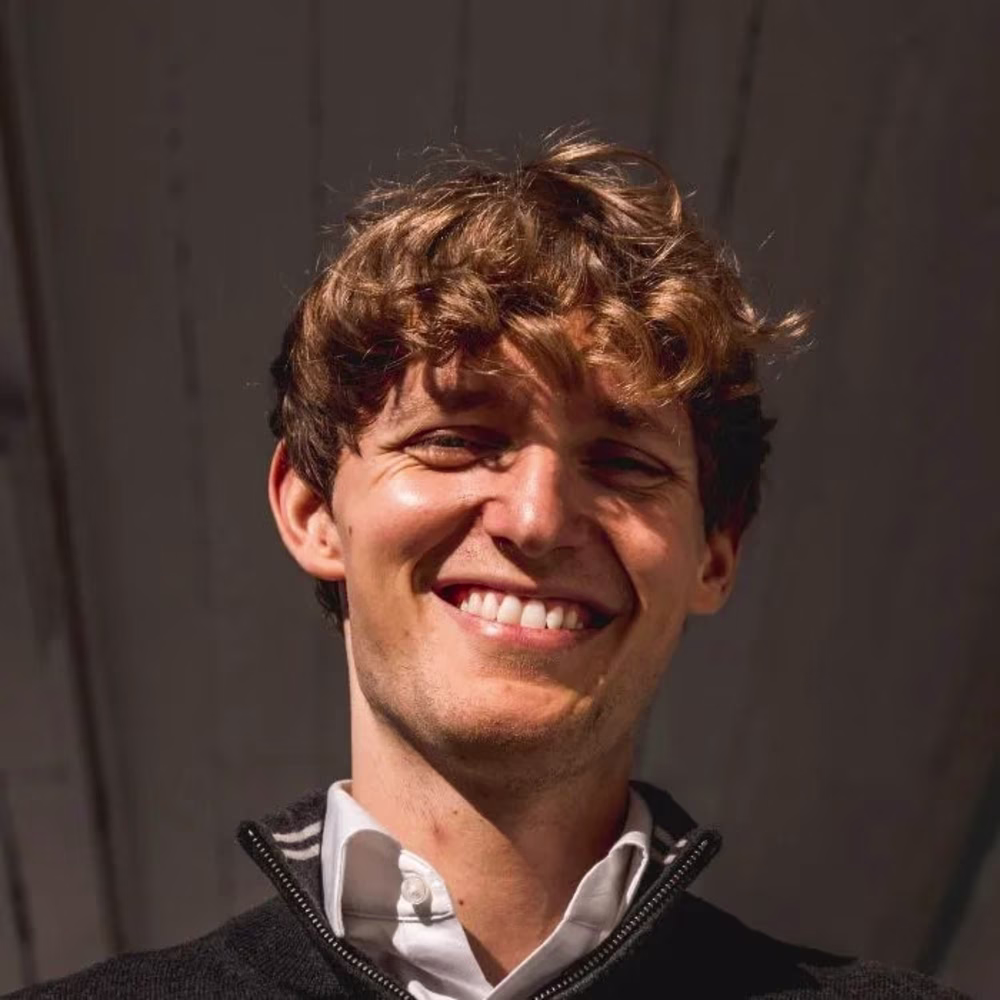 Fredrik Thy