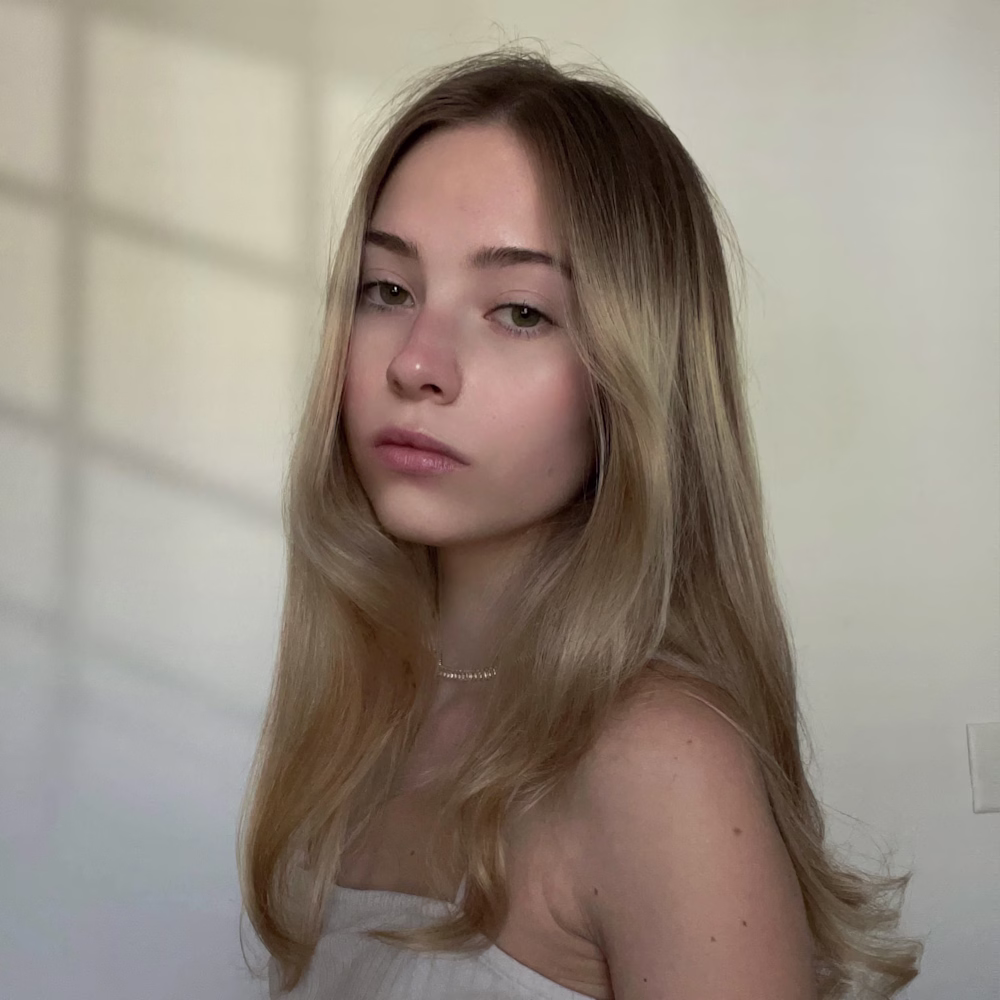 Victoria Rose