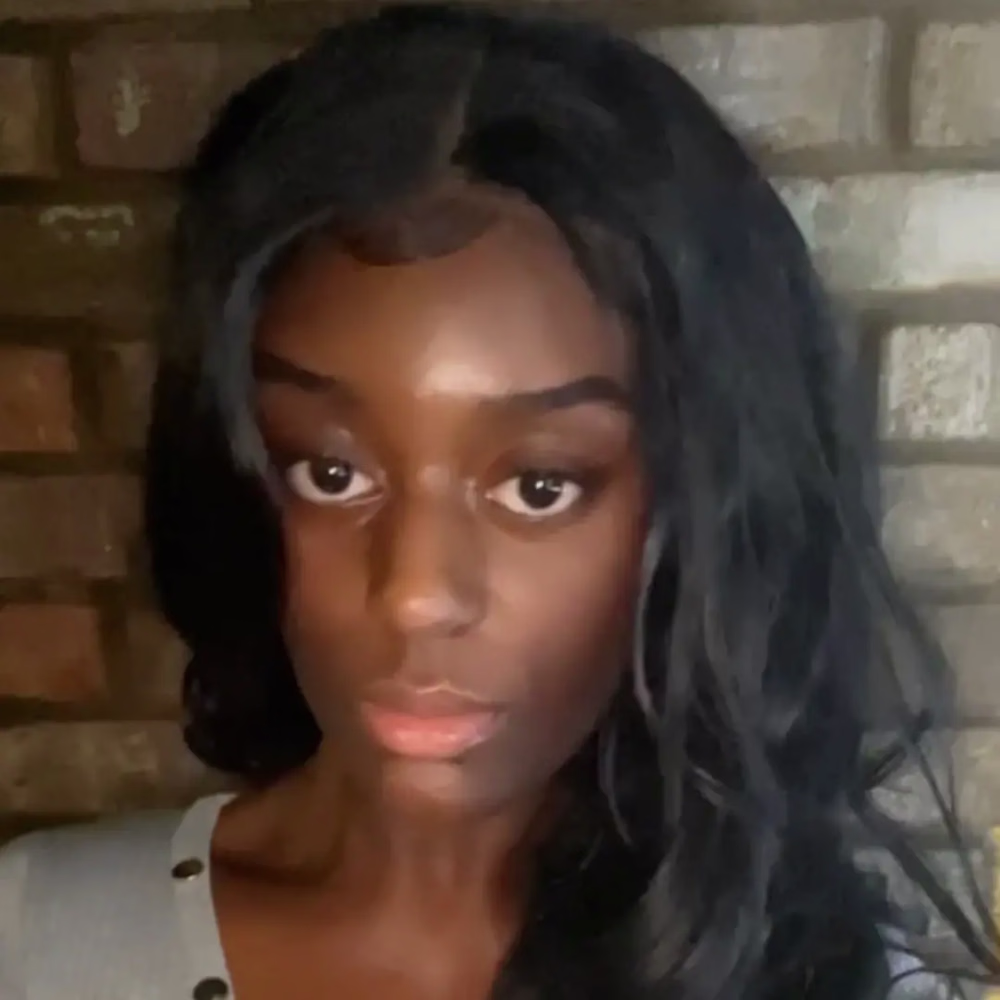 Arianna Rowe