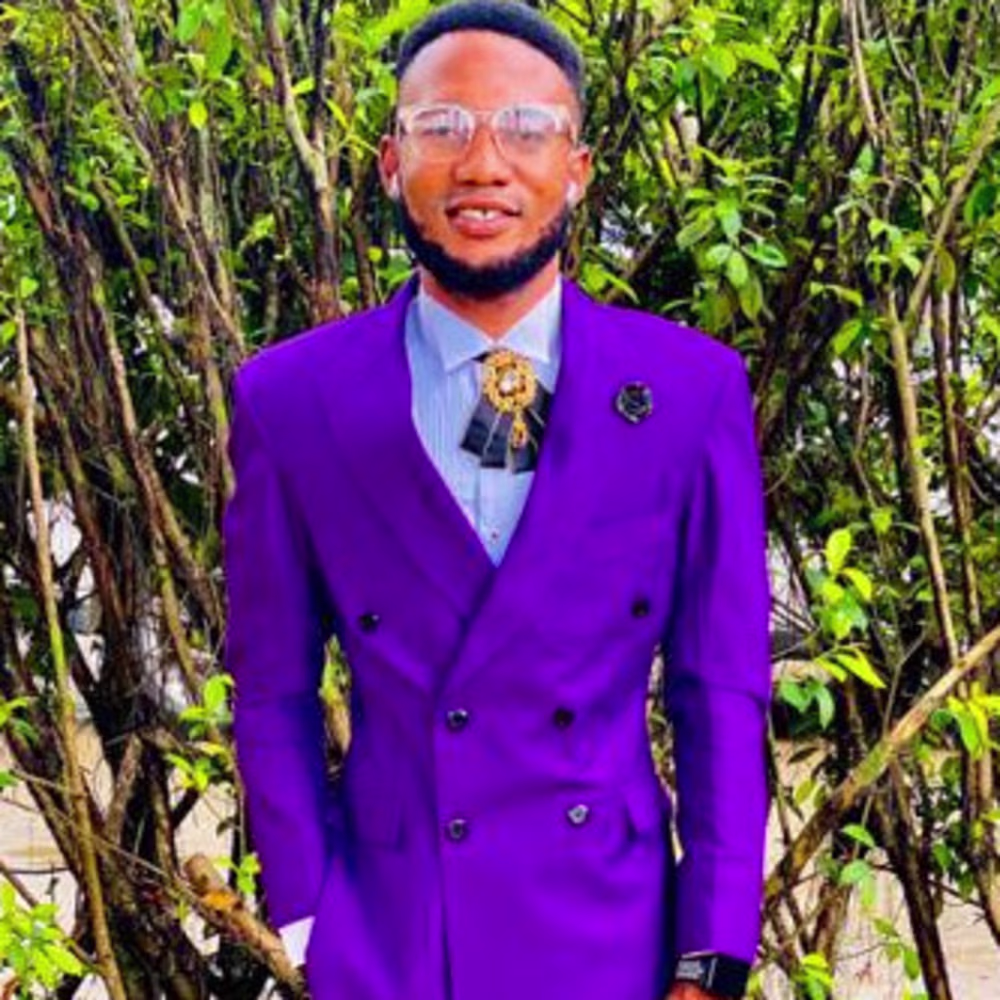 Damilare  oloko
