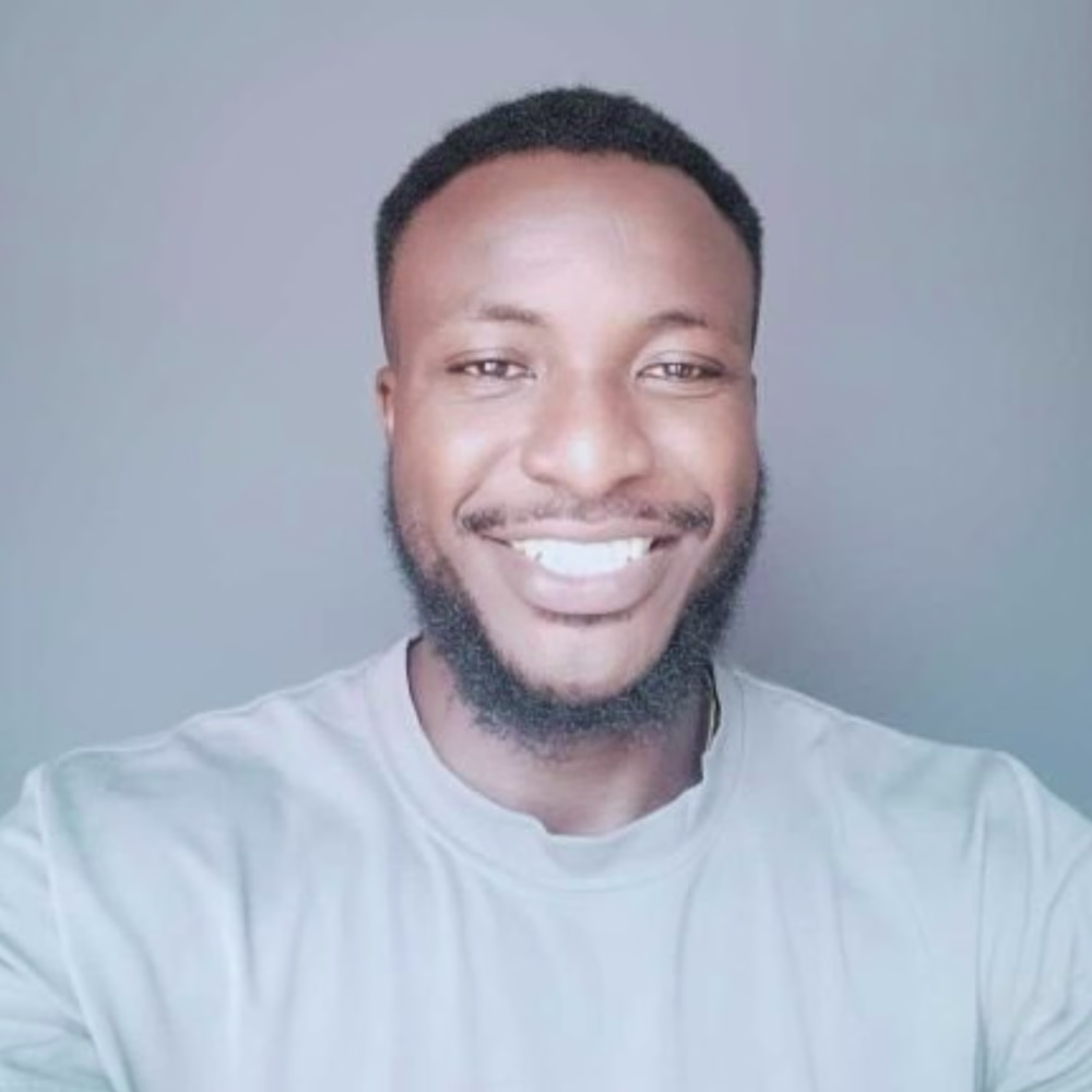 Raymond Eze