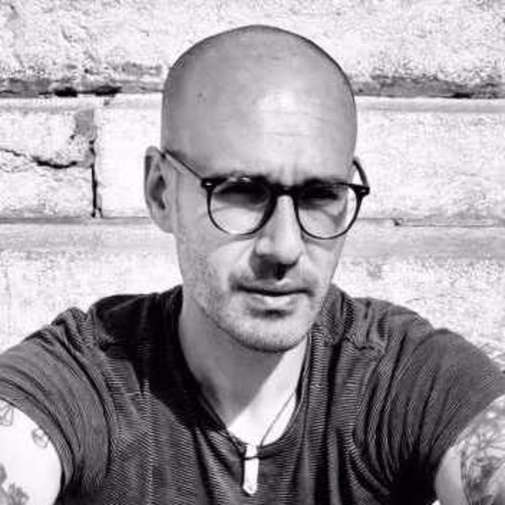 Andreas  Schneider