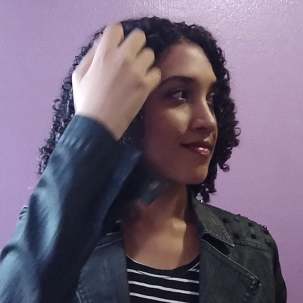 Nanda Lopes
