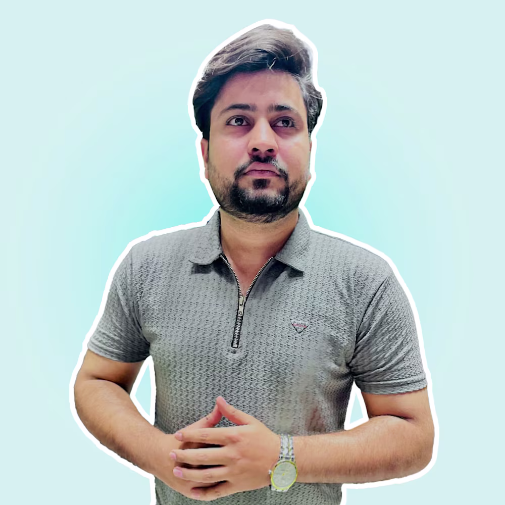Wajahat Ali