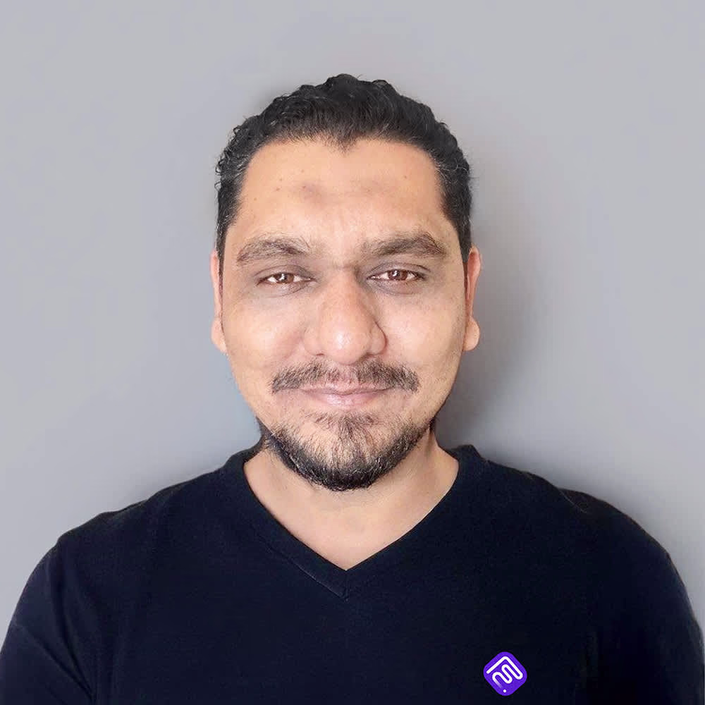 Amir Vhora