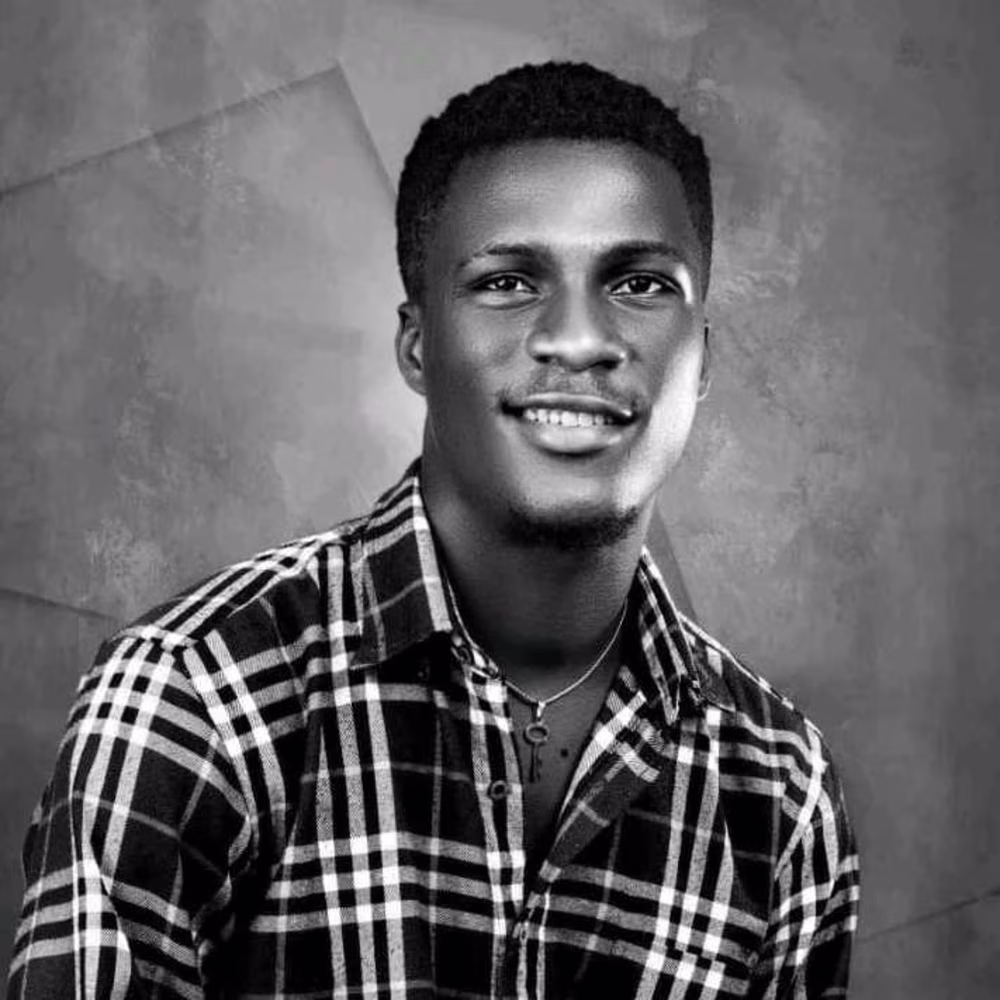 Adeshina  Moshood