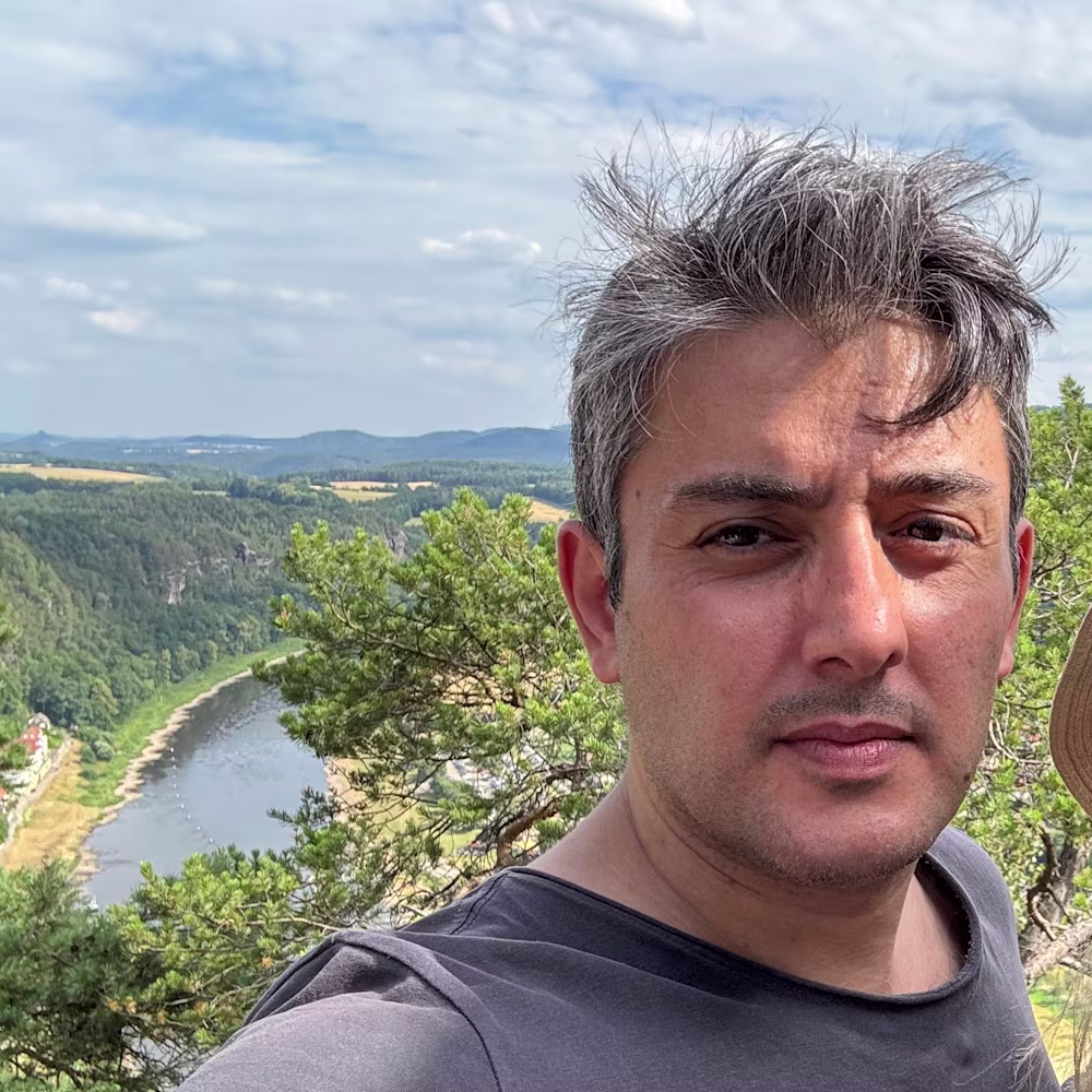 Payam Siyahpoosh