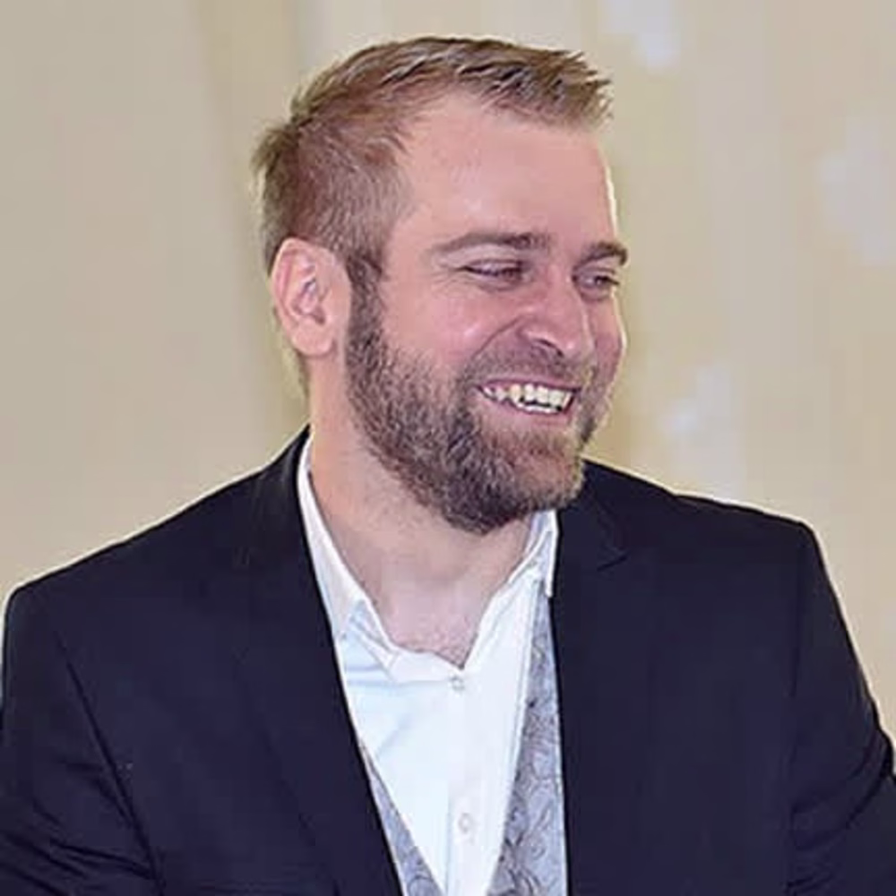 Martin N.