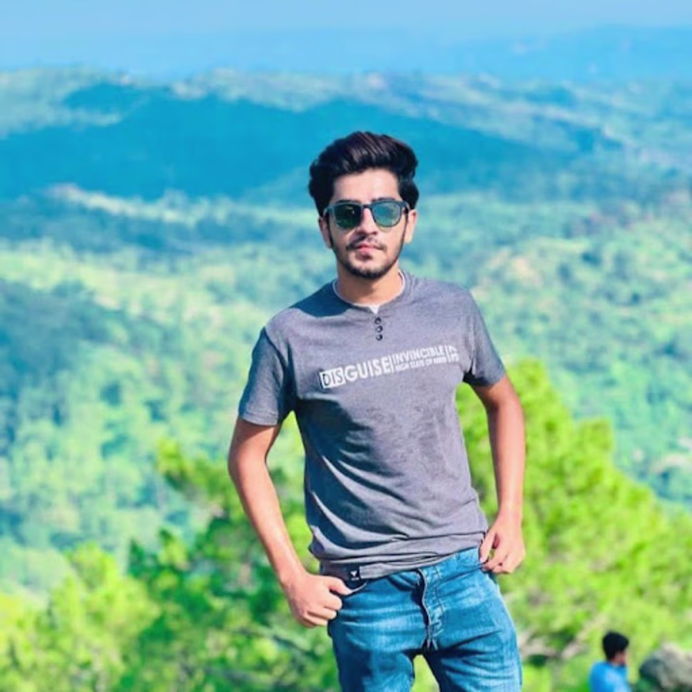 Maher Manii