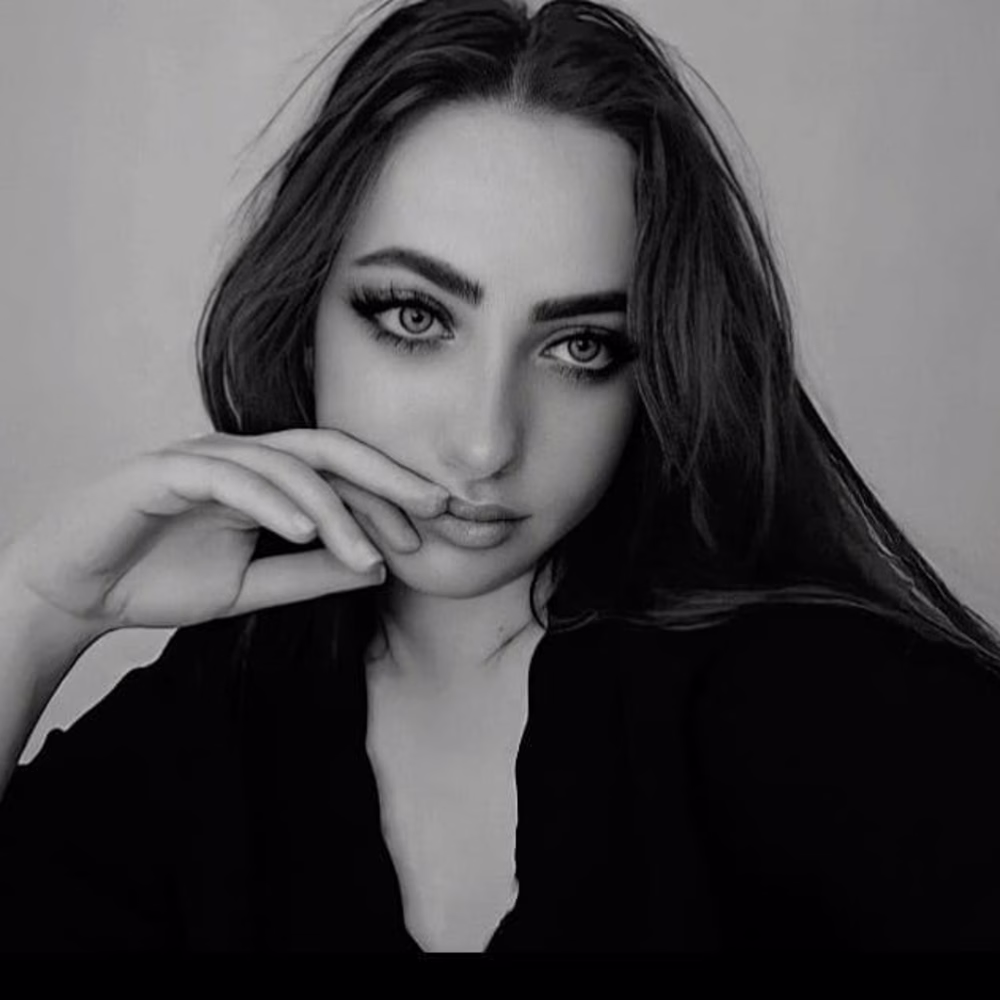 Lujain li