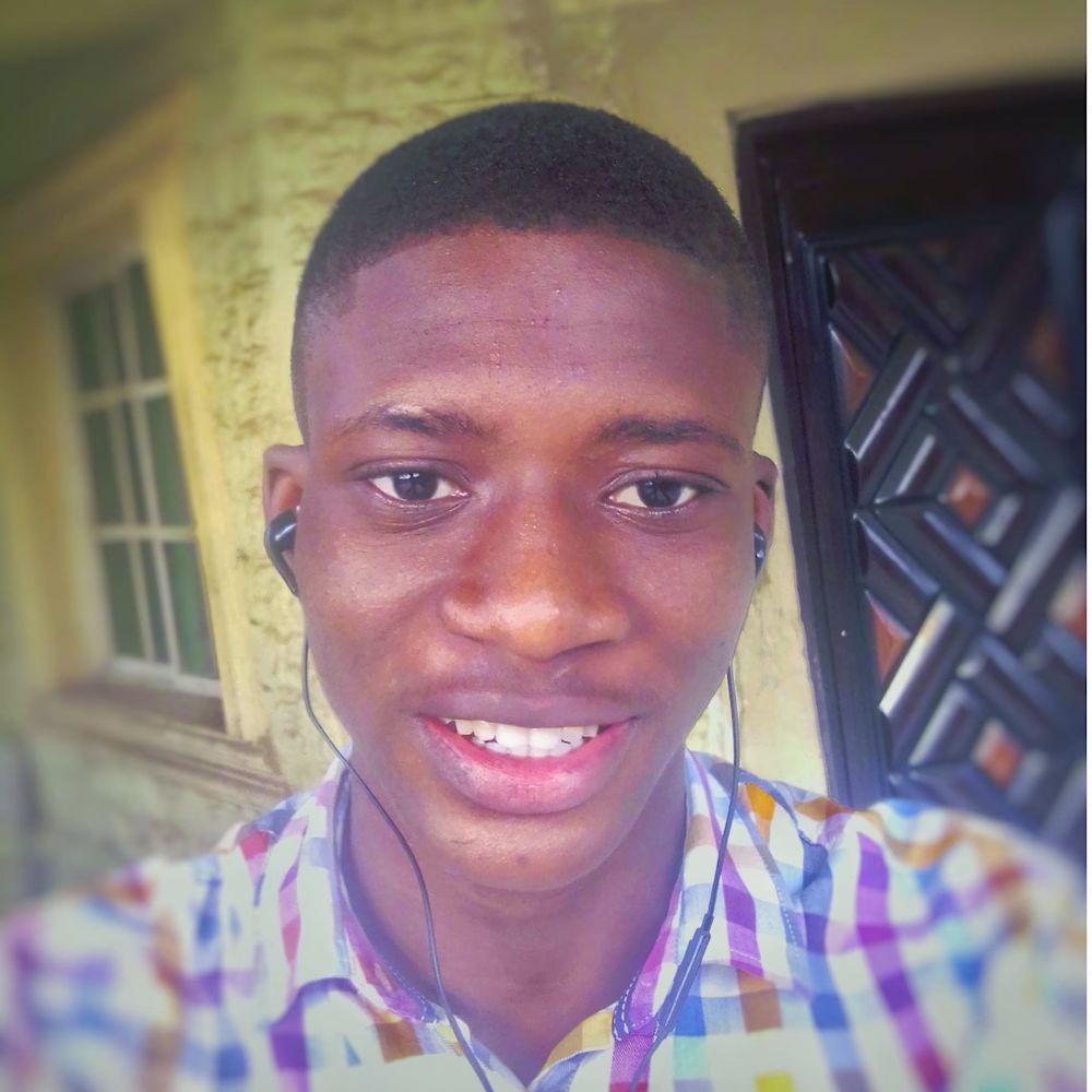 Alexander Akinbiyi