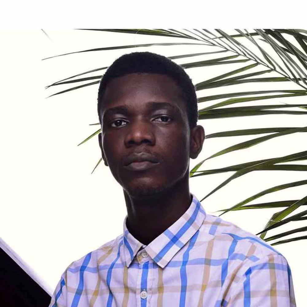 Bowale Omode