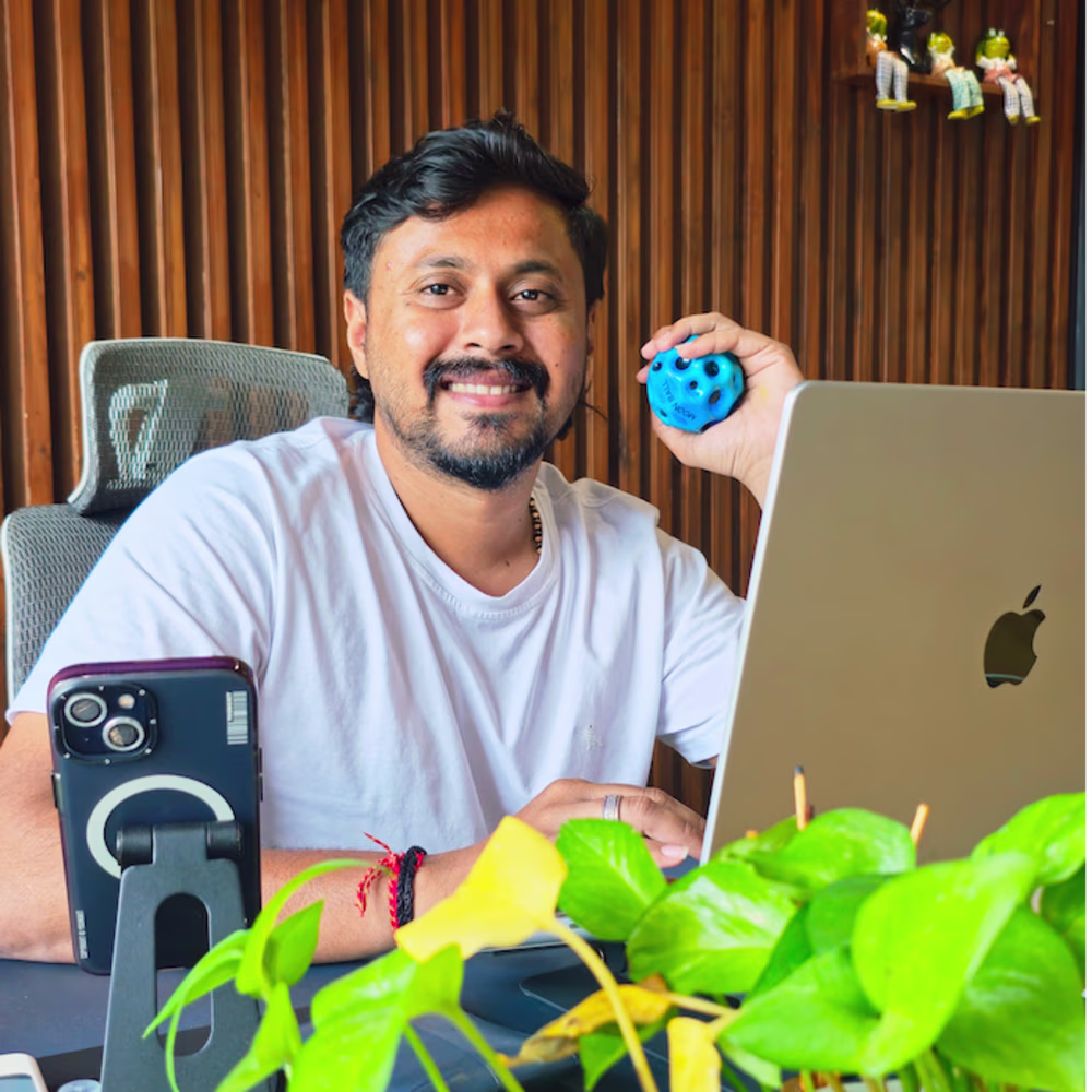 Piyush Lakhani 