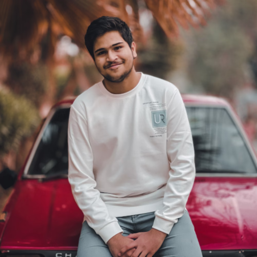 Moiz Khan