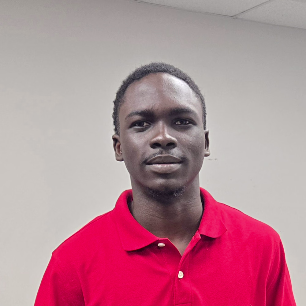 Olutomiwa Oyegbola