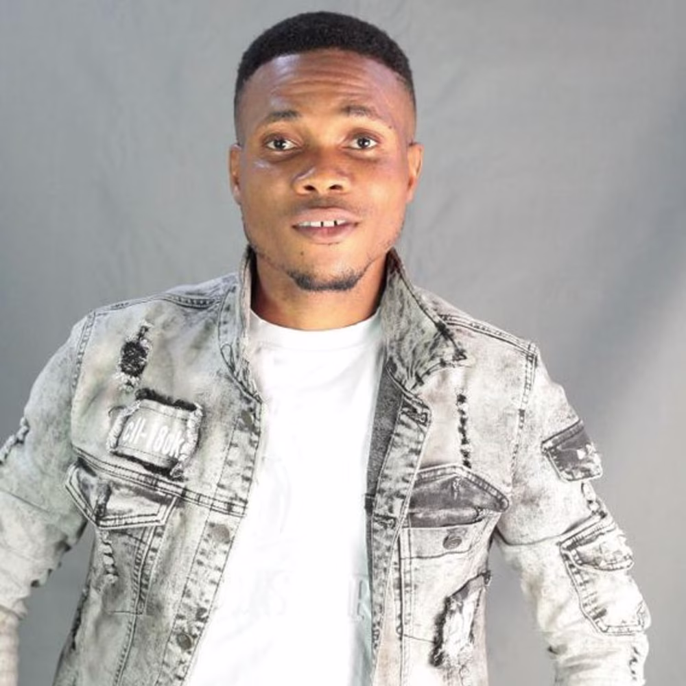 Akinwande Oluwatobi
