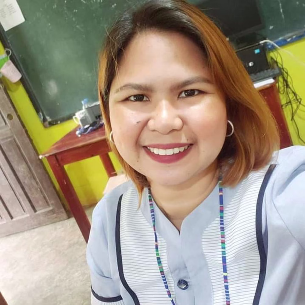 BERNADETH NOMBREFIA